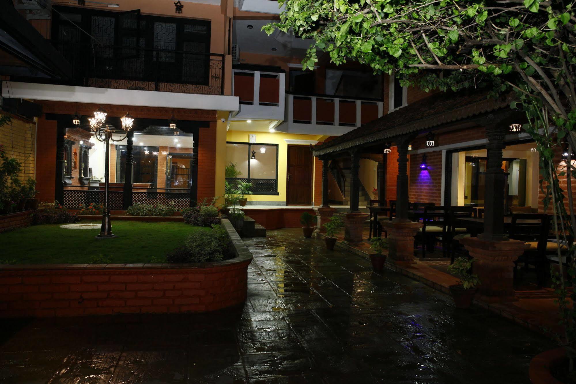 Taleju Boutique Hotel Katmandú Exterior foto